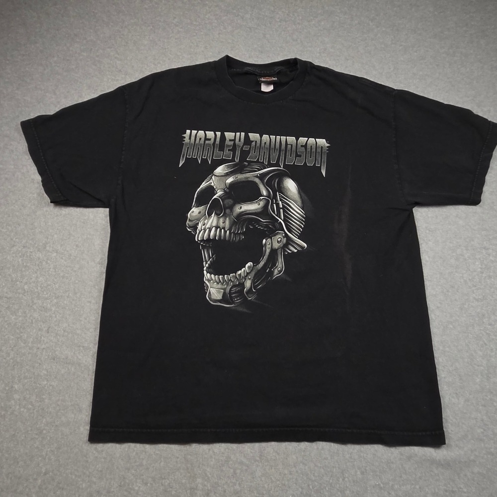 Harley-Davidson T-Shirt Mens XL Black Cyborg Skull Wisconsin Oconomowoc Graphic